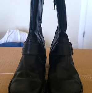 BOC  BORN O CONCEPT LEATHER KNEE HIGH BOOTS